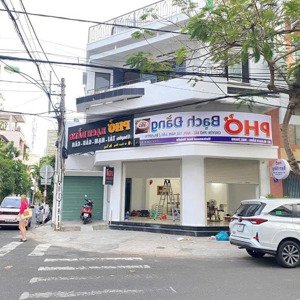 bán căn góc đường bạch đằng /nha trang,trung tâm buôn bán số 1