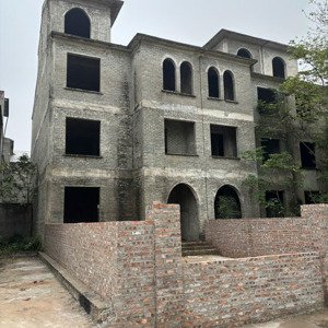 bán biệt thự nhà vườn 4 tầng, 251m2, căn áp góc đẹp tại khu đô thị nam an khánh. lh: 