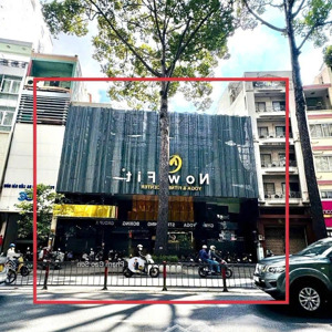 ngang 15m - hơn 1.100m2 sử dụng - cạnh hà đô centrosa số 34 đường 3 tháng 2, quận 10!!!