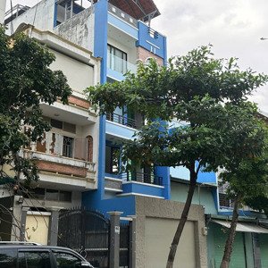chính chủ cần cho thuê mặt bằng cửa hàng đẹp tầng trệt ngay bình trị đông b bình tân 130m2 13.5tr