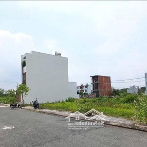 cần tiền bán lô đất ngay bàu xéo, trảng bom, đnai, giá 2tỷ5, dt 80m2, ngay trung tâm đông dân cư.