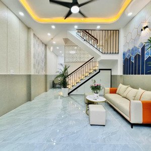 siêu phẩm nhà 50m2 luỹ bán bích, tân phú giá 3tỷ150. gần đầm sen. nhà 3pn, có st. hẻm xe hơi. shr