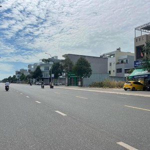 dt: 6x18m giá: 7.9 tỷ, đường phạm hùng, vị trí đắc địa, đối diện công viên thành phố bà rịa