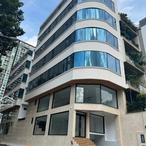 cho thuê nhà tạ hiện, p. thạnh mỹ lợi. dt: 5x20m, hầm 5t, 3 sàn, 5p. thang máy, máy lạnh. giá 55tr