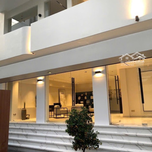 mới keng - biệt thự mặt tiền làng báo chí - thảo điền - thủ đức- 110m2- mới 100%.