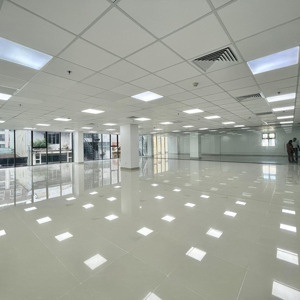 cho thuê văn phòng khu sân bay phường 2, quận tân bình, dt 400m2, giá 120 triệu/tháng