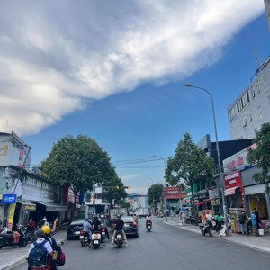 hà quang 1 - đường thích quãng đức - cần tiền bán gấp - nơi đông đúc kinh doanh cực tốt