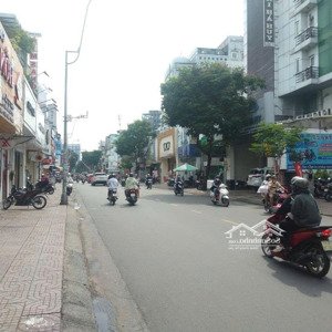 chính chủ bán tòa căn hộ 197 hoàng văn thụ 9.2x12m kết cấu 5 lầu giá 24.5 tỷ thương lượng