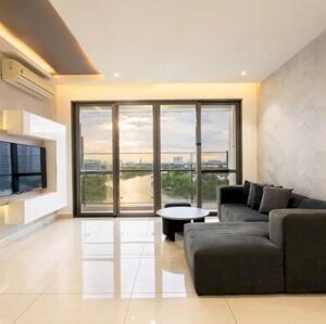 Cho thuê căn hộ Riverpark Premier DT 135m2, nhà đẹp cao cấp giá 52tr/tháng
