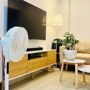 khu thang máy becamex định hòa, lầu 3 decor: 480 triệu. thuê 3,5 triệu/th. sài gòn mua được