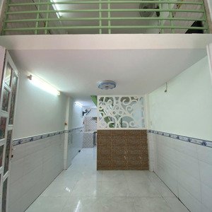 bán nhà nhỏ nhỏ xinh xinh đường 100 bình thới, 3 tầng sẵn 3pn, công chứng giao nhà liền, giá tốt