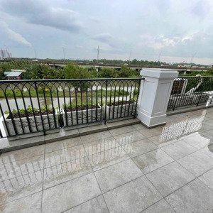 nhà phố liền kề 5x25m giá chỉ 10.8 tỷ, bao gồm vat, thanh toán nhận nhà vào ở ngay. lh 