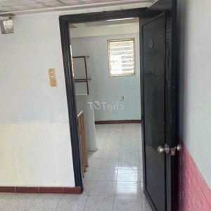 cho thuê nhà hẻm 3m(3 gác) nguyễn biểu, p.1, q.5 giá 12.5tr