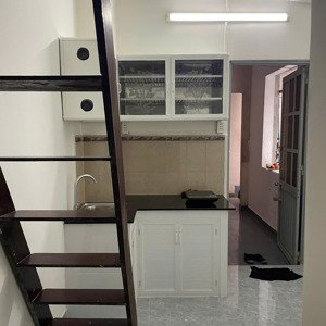 cho thuê căn hộ mini mặt tiền 69 nguyễn thị minh khai q1. nhà mới sạch sẽ