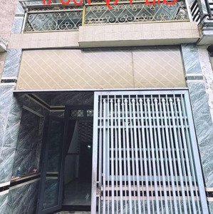 cần bán gấp nhà sổ chung 56m có 4 phòng ngủ, tân phước khánh . tân uyên. bình dương
