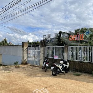 bán nhà chính chủ đường y wang nối dài, cách du lịch sinh thái hồ eakao 2km, gần đường hồ chí minh