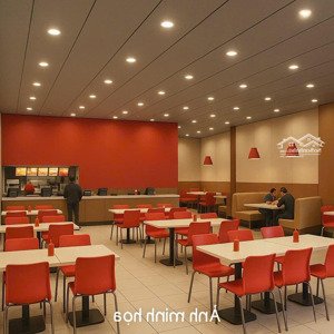 Cho Thuê Nhà Trệt Mặt Tiền Ngang 12,5m Kinh Doanh ăn Uống được Nằm Ngay Trung Tâm Cần Thơ