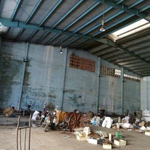Cho Thuê Xưởng 2.000m2, Khu Vực đầm Sen, Tân Phú, Giá Chỉ 180 Tr/tháng