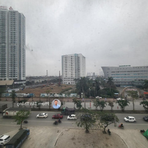 cho thuê diện tích từ 150m2 - 650m2 tại tòa nhà văn phòng mới xây gần siêu thị aeonmall