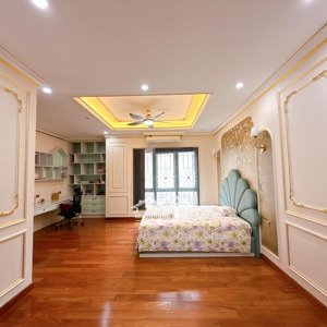 duy nhất một căn trung tâm thanh xuân, đống đa. bán nhà mặt phố thang máy 6 tầng, hơn 30 tỷ