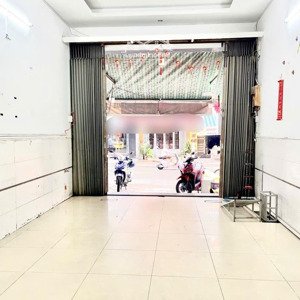 Cho Thuê Mặt Bằng Giá Rẻ âu Dương Lân, Q8 Gần Chợ Rạch ông. Dt 4x10m, Gía 15tr/ Tháng