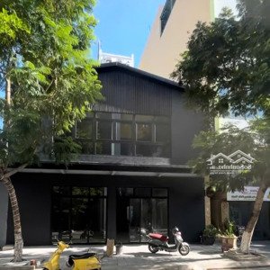 cho thuê nhà riêng 2 tầng x 200m2, ngang 10m, tháng 50 triệu tại lý thánh tông sau phạm văn đồng