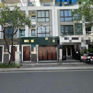 Nhà Villa Hà đô -118 đường -3/2 P12. Quận 10