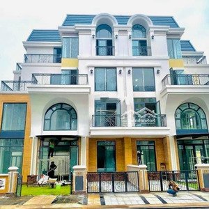 cần tiền kd, tôi cần bán gấp căn nhà 8x15, 4 tầng, tại the classia, giá 22.9 tỷ