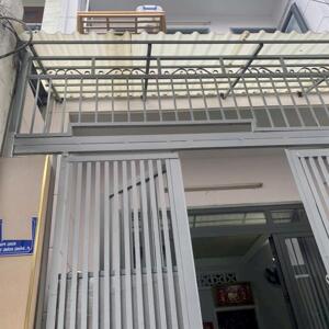 BÁN NHÀ ĐƯỜNG NGUYỄN VĂN QUÁ, 3 PHÒNG NGỦ, 3,8X13M, HẺM BA GÁC