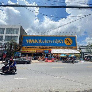 cho thuê mb kd ngang 20m mặt tiền đường pvt ngay nt vincom 1500m2 giá 240 triệu