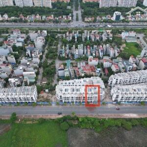 Bán nhà 5 tầng mặt phố Nguyễn Mậu Tài/Trâu Quỳ 81m2 view hồ điều hòa công viên,kinh doanh