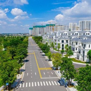 giá thuê sốc 22tr/tháng cho căn nhà phố 84m2 x 5 tầng, hoàn thiện cơ bản tại vinhomes quận 9