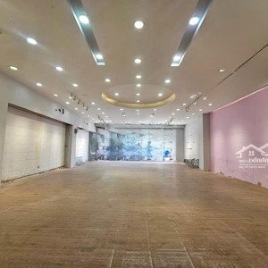 Cho Thuê Mặt Bằng Trống Suốt 8.4m Ngang đoạn đẹp Phạm Văn Thuận, Ngay Ngã 4, Lh 