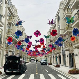 80 hạ lý. căn rẻ nhất dự án, đi thẳng ra phố đi bộ. tổng chiết khấu lên đến 25% chỉ còn 8,6 tỷ