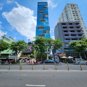chuyển nhượng building mt bến vân đồn, quận 4, dt 12,67 x 32,65m, hđt 1,4 tỷ/tháng