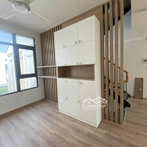 bds hvl cho thuê nhà phố verosa ntcb