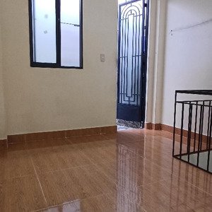 cho thuê phòng trọ mặt tiền hẻm 76 dương cát lợi (chân cầu phú xuân)