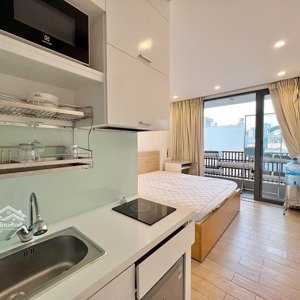 căn hộ studio mới - ban công - hút mùi - ngay cv lê văn tám - khu an ninh - tiện ích nhiều