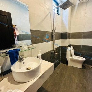 Cho Thuê Nhà 3 Tầng 200m2 Gần Võ Chí Công, Hòa Xuân - Full Nội Thất