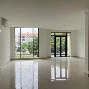 cho thuê nhà nguyên căn 1 hầm 4 tầng tiện ở và làm văn phòng giá 45tr lh 