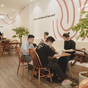 Sang Nhượng Quán Cafe Mặt Tiền Rộng, Doanh Thu ổn định đường Tô Ký, Q.12, HCM, 0327228057
