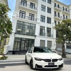 Cho Thuê Nhà Phố 5 Lầu Manhattan Vinhomes Grand Park