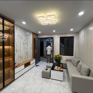 bán nhà trung tâm hai bà trưng - hàng xóm timecity chỉ 4,x tỷ 5 tầng 3 ngủ full nội thất nhà đẹp v