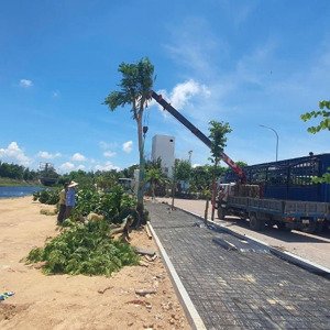 cực hiếm, nhà 2 mặt tiền view sông trung tâm tp. quy nhơn, gần dự án fpt