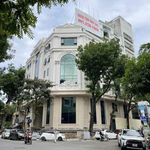 cho thuê nhà mp đoàn trần nghiệp, 243m2 diện tích, lô góc 2 mt 30m, thông sàn, kd thương hiệu tốt