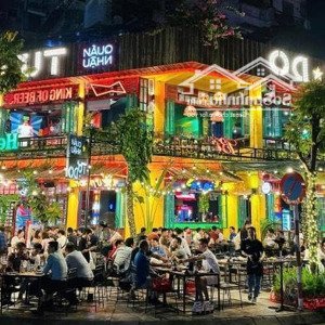siêu phẩm! cho thuê mbkd lô góc mp hoàng đạo thúy thanh xuân, mặt tiền 50m, dt 500m2 giá chỉ 70tr