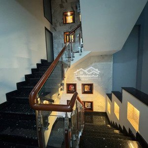 cho thuê chdv 150m2, giá 110 triệu/th tại trường sa, q3, hcm