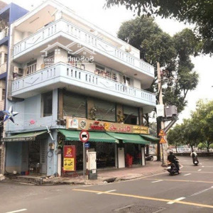 siêu hiếm,cần bán nhà góc 2 mặt tiền đường trường sa,p14,phú nhuận,dt 67m2 giá 27 tỷ,vị trí đẹp