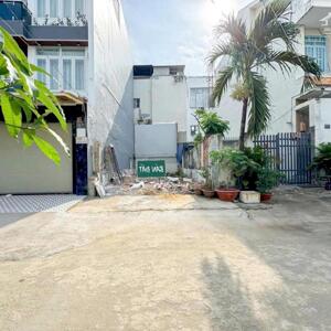 Bán đất view đẹp tại khu tái định cư D2D,giá chỉ 2Tỷ /125m2. Sổ hồng riêng. Full thổ cư
