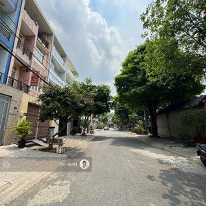mt đường 7a cách đường tên lửa 300m. dt: 5mx20m, 4 tầng. giá 11.8 tỷ